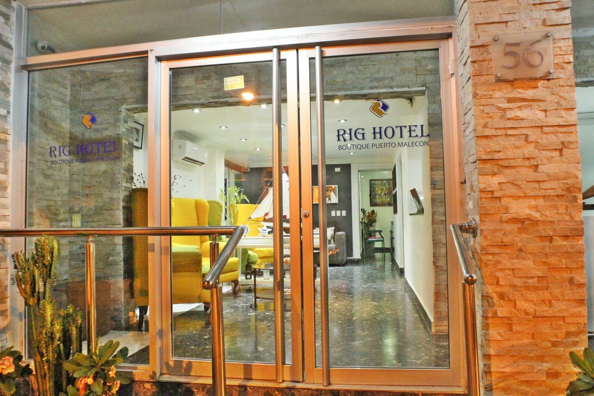 Rig Puerto Malecon Bed & Breakfast Santo Domingo Exterior photo